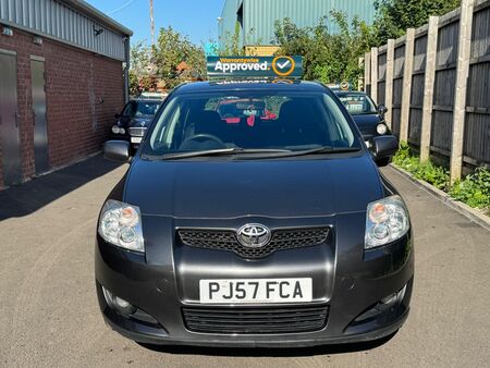 TOYOTA AURIS 1.6 VVT-i TR 5dr