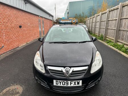 VAUXHALL CORSA 1.0i 12v Life 5dr