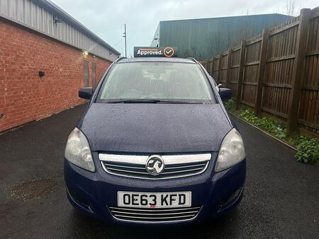 VAUXHALL ZAFIRA 1.6 16V Exclusiv Euro 5 5dr