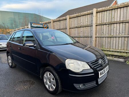 VOLKSWAGEN POLO 1.2 S 5dr