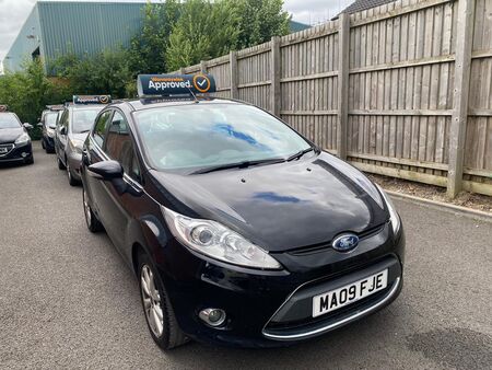 FORD FIESTA 1.25 Zetec 5dr